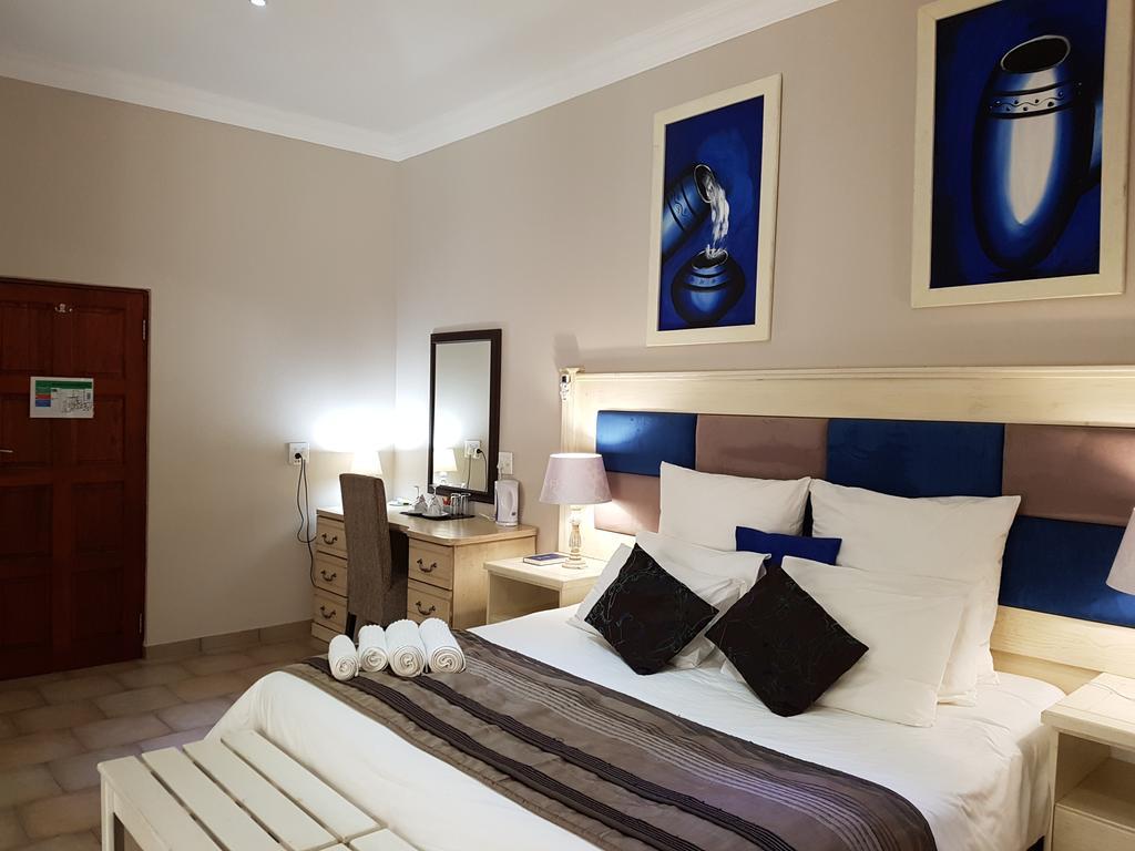 Summerset Place Country House Bela-Bela Bilik gambar