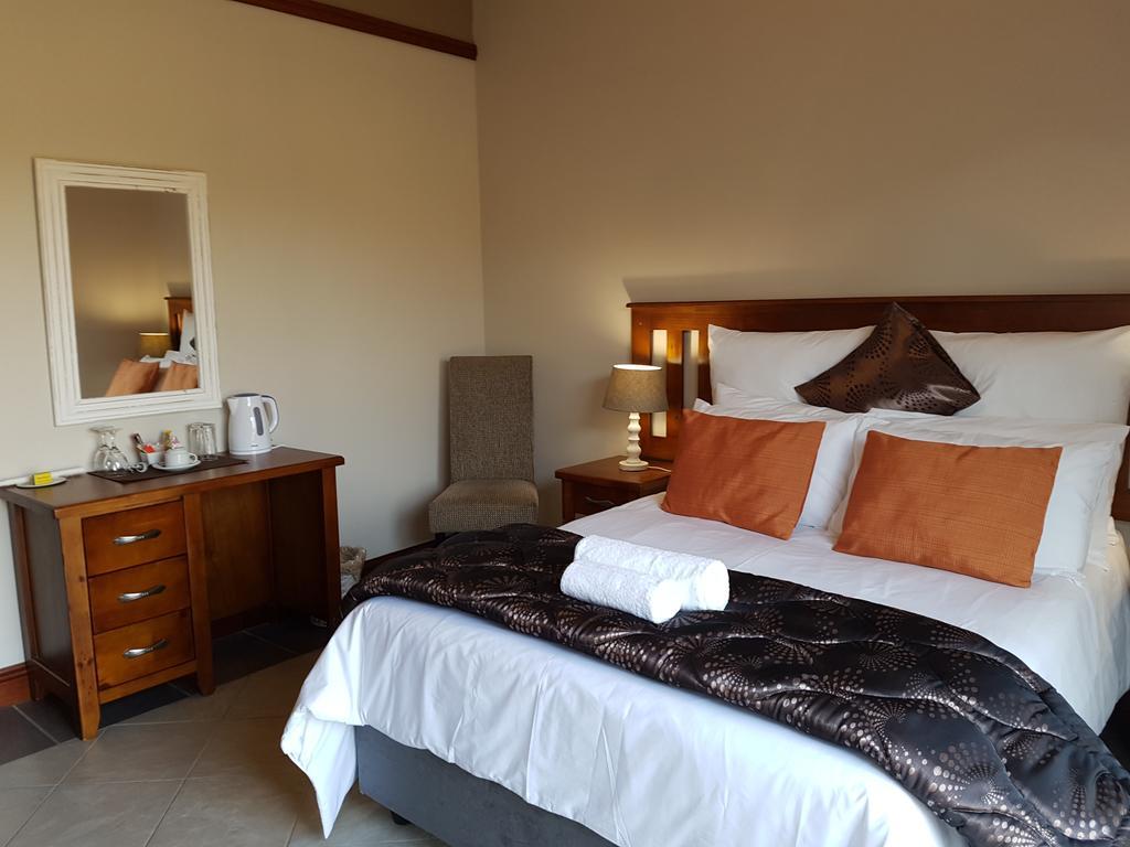Summerset Place Country House Bela-Bela Bilik gambar