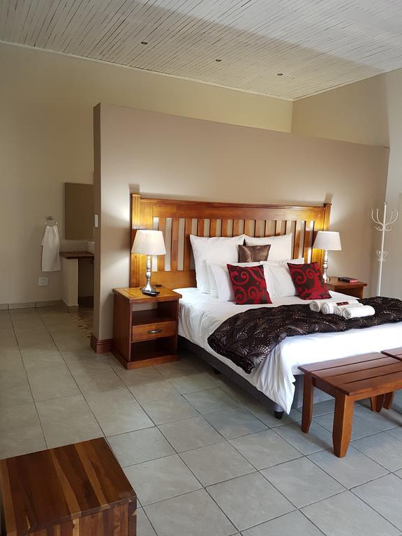 Summerset Place Country House Bela-Bela Bilik gambar