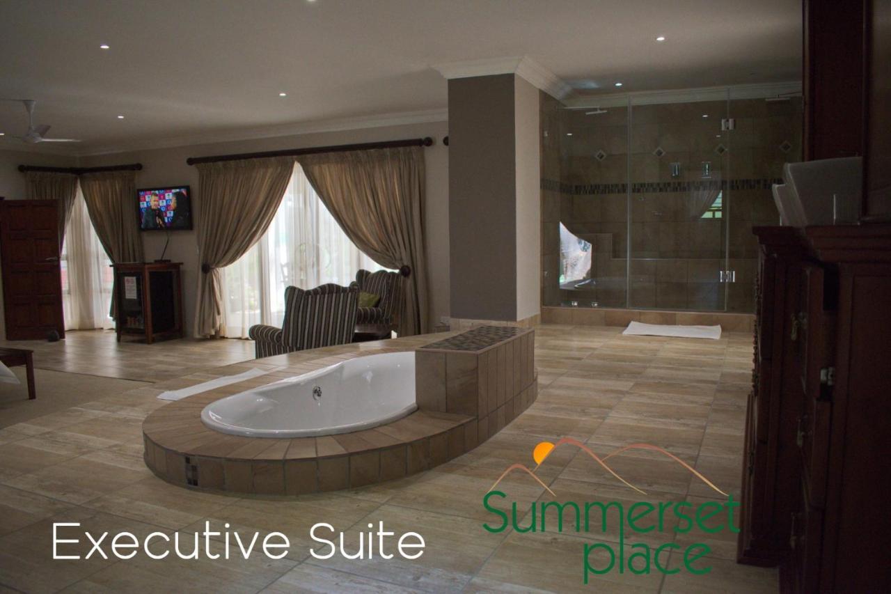 Summerset Place Country House Bela-Bela Bilik gambar